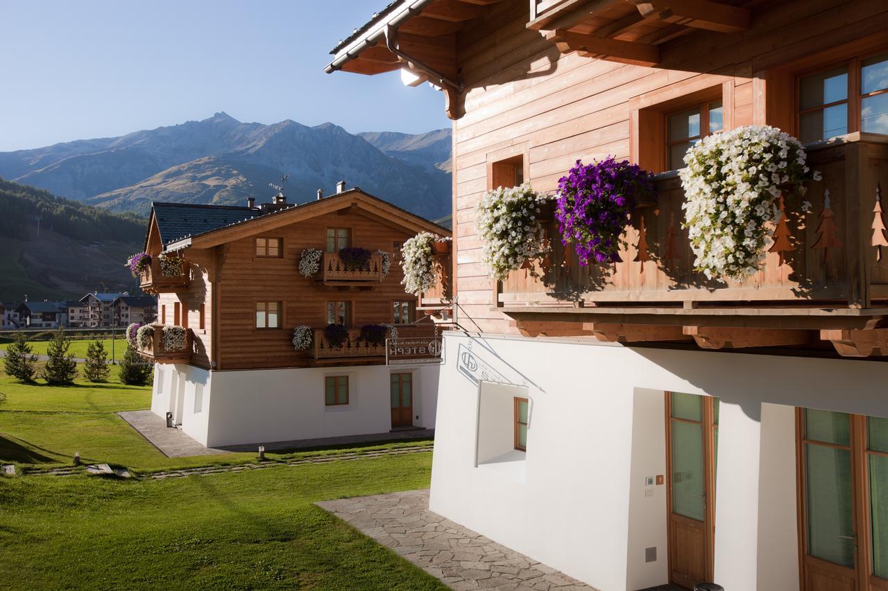 Aparthotel Les Fleurs Bleues à Livigno Extérieur photo